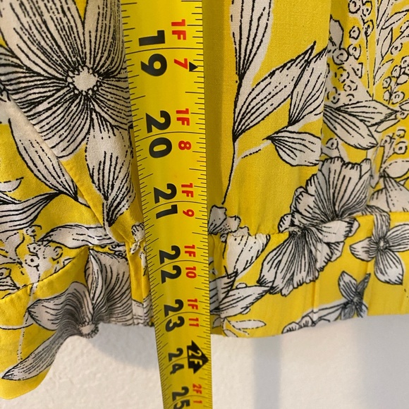 A NEW DAY maternity yellow  print blouse - Picture 6 of 8